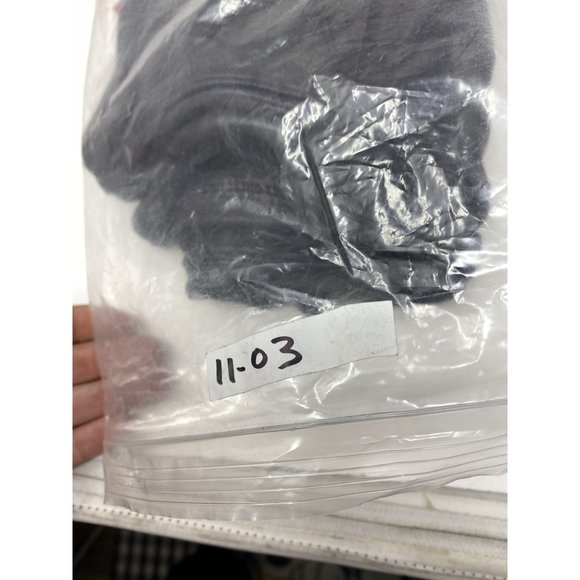 Spanx Faux Leather Maroon Leggings Large - Picture 12 of 12